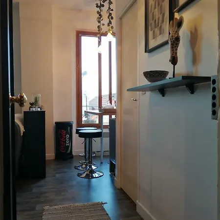 Apartment Cozy 40m2 Proche Rer C Et D